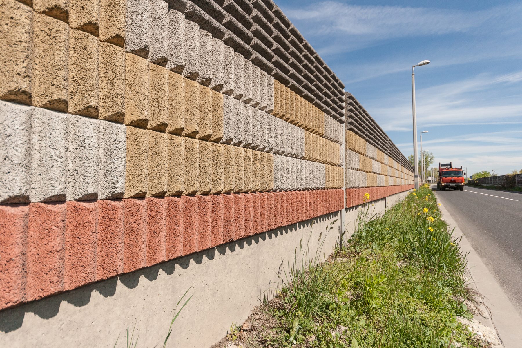 Bauberatung Hochbau mit Holzspanstein